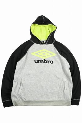 UMBRO　スウェットパーカー