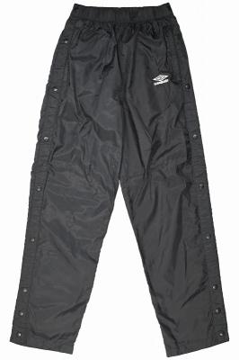 UMBRO　ナイロンパンツ